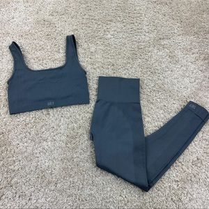 Set Active Womens Medium Two Piece Set Sculpt Flex Slate Color Matching Set